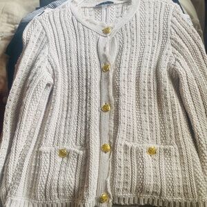 TAHARI Cable Knit Button Down Sweater/Jacket with Gold Buttons Size/Medium